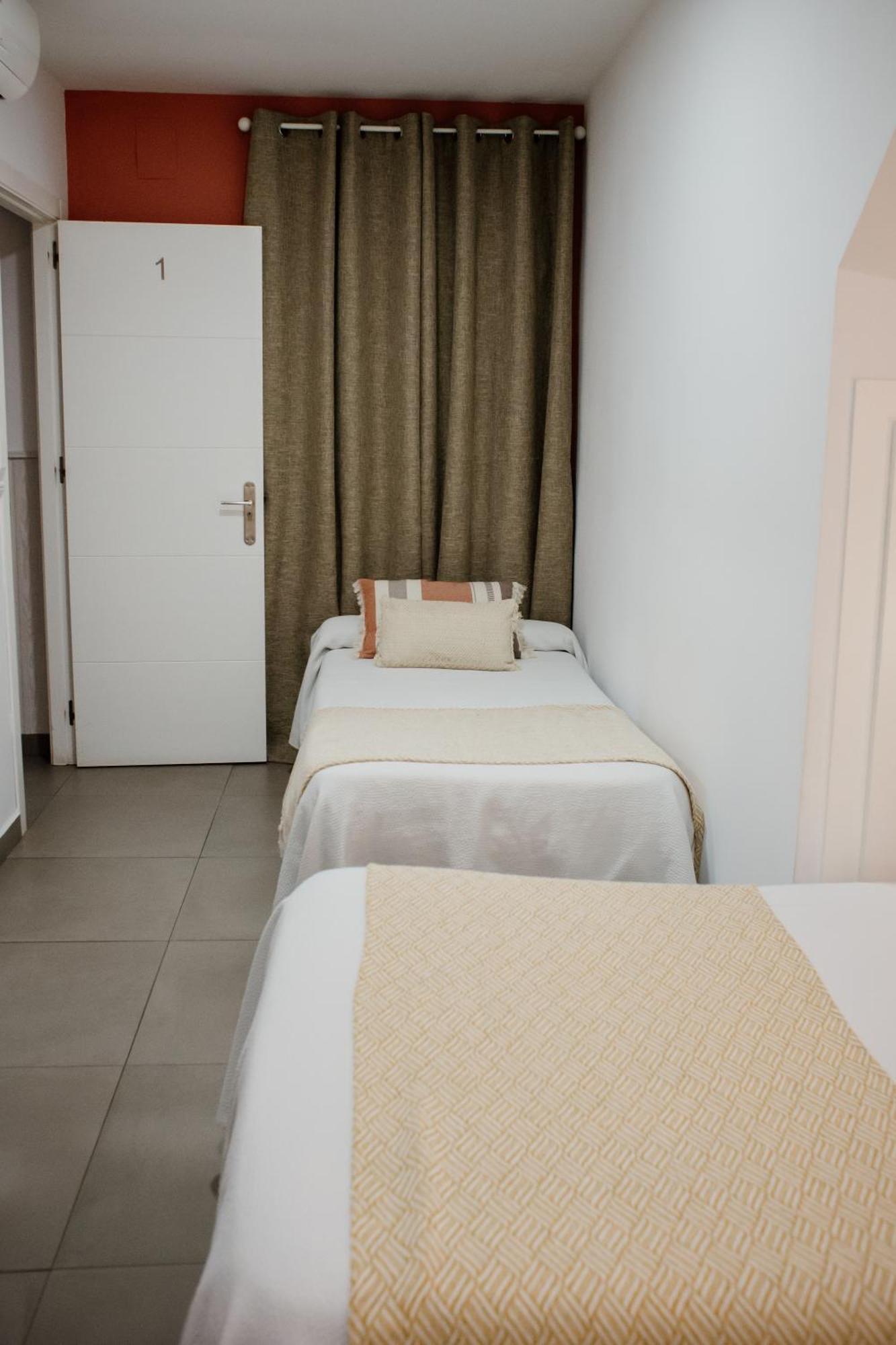 Apartamentos Turisticos Mastil 16 Μάλαγα Εξωτερικό φωτογραφία