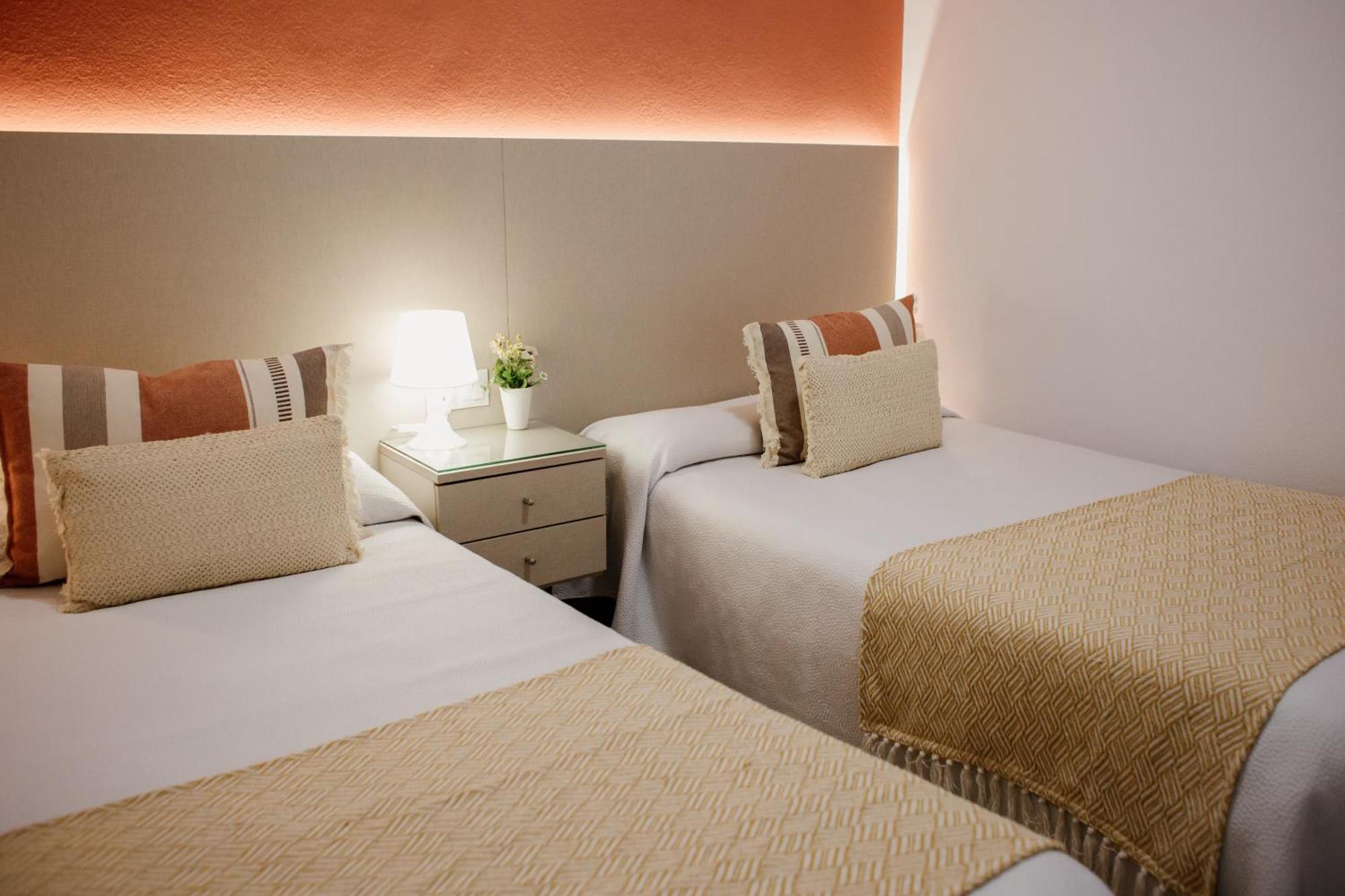 Apartamentos Turisticos Mastil 16 Μάλαγα Εξωτερικό φωτογραφία